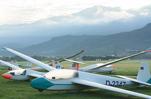 Flugsportzentrum Tirol - Ausbildung Segelflieger Flugsportzentrum Tirol - Ausbildung Segelflieger